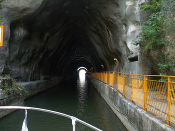 tunnel2