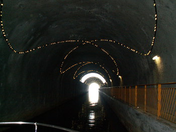 tunnel4